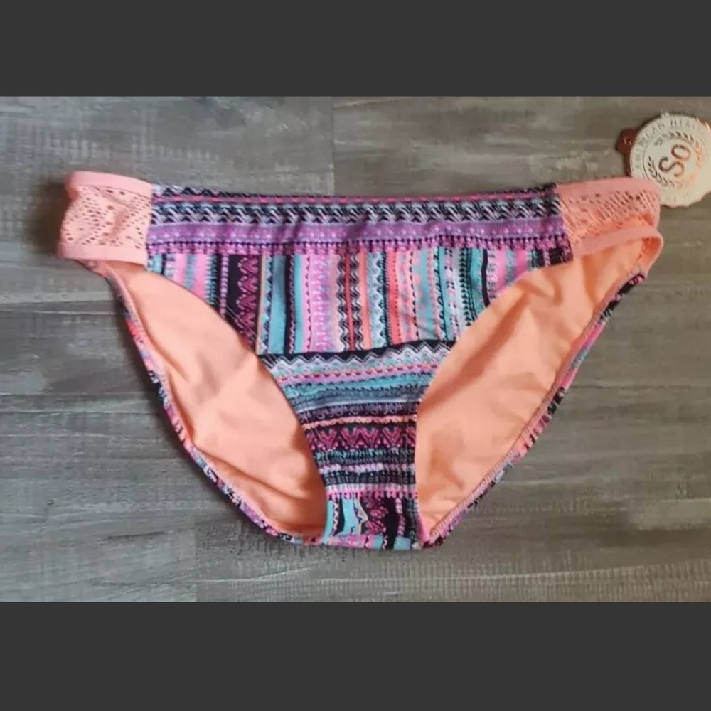 SO Bikini Swimwear Bottom Crochet Side Panels